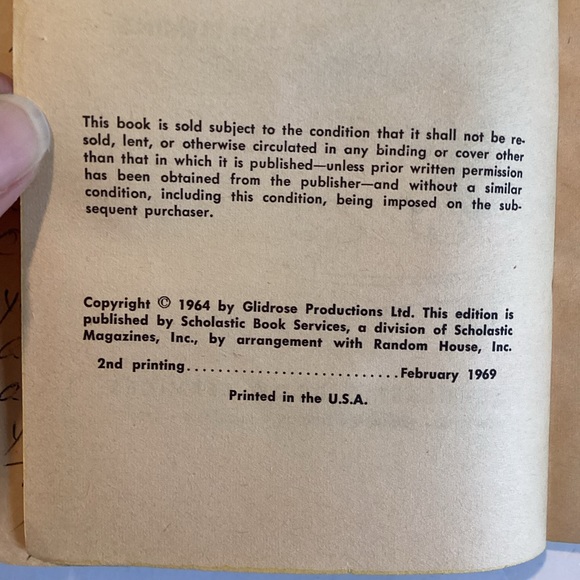 4 /💲20 🤑 1969 Chitty Chitty Bang Bang book - Picture 3 of 5